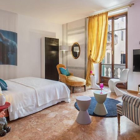 Billie'S Flat Red - Art & Design Apt In Verona Historic Centre Exterior foto