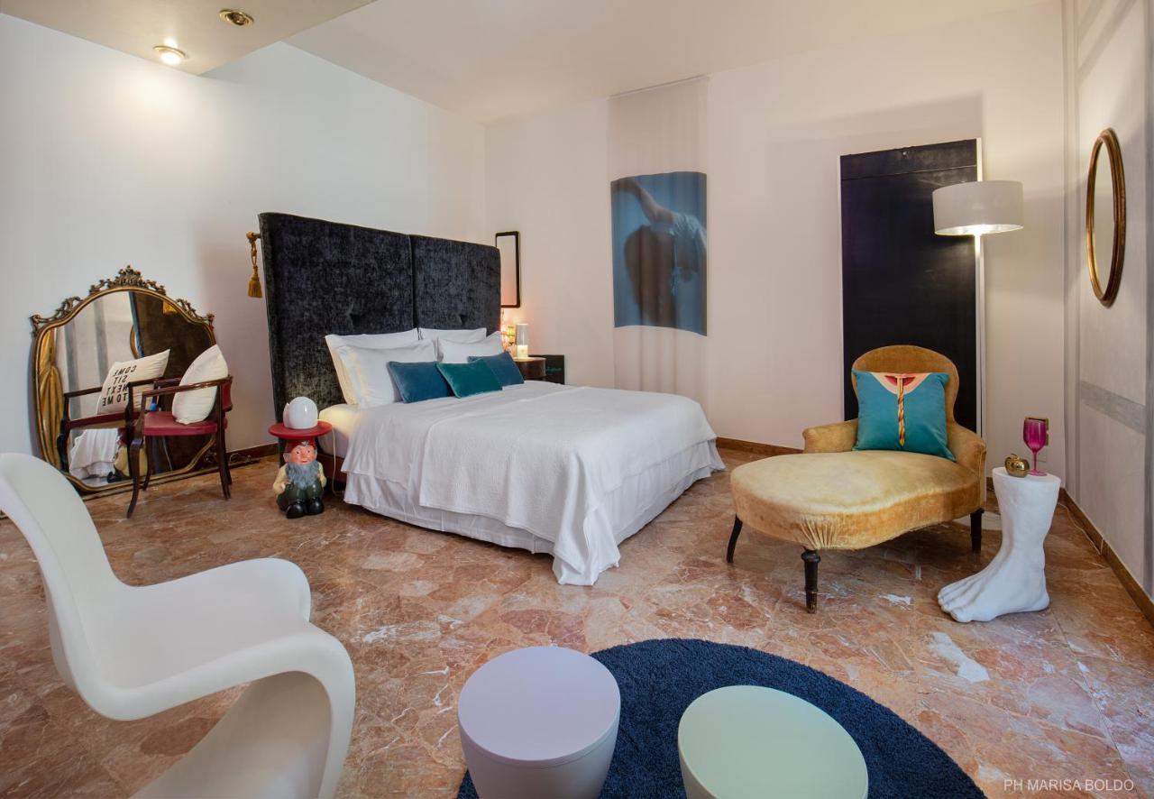 Billie'S Flat Red - Art & Design Apt In Verona Historic Centre Exterior foto